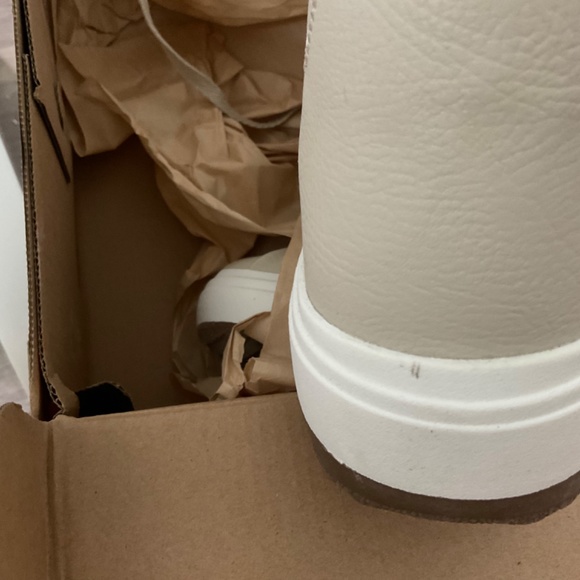 Merrell - Picture 5 of 8